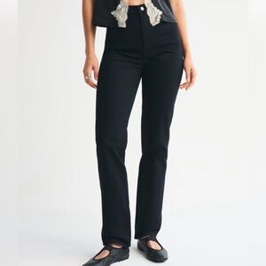 Abercrombie Ultra High Rise 90s Straight Jean